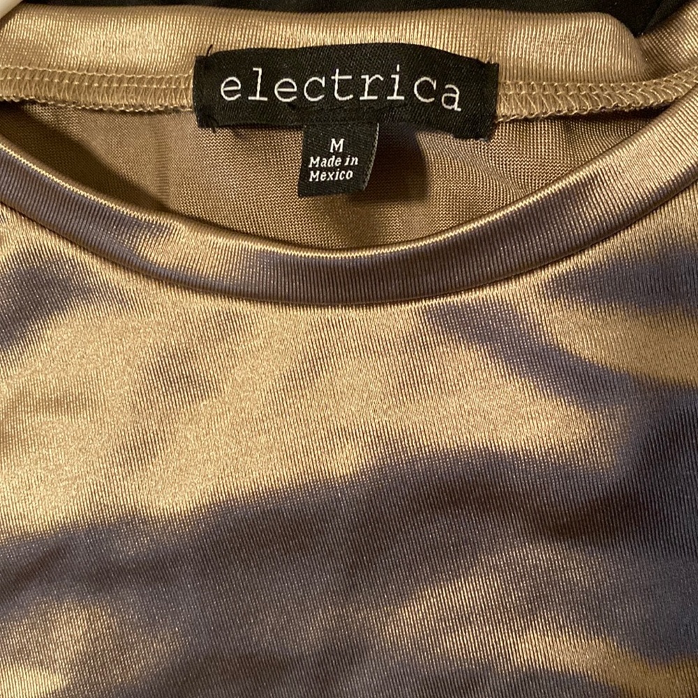 Gold crop top size m - Picture 3 of 3